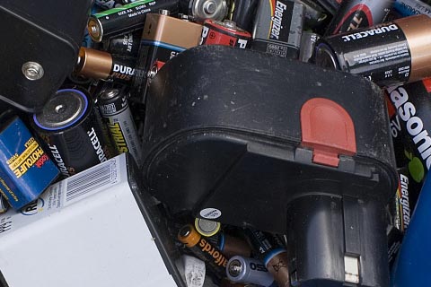 ㊣边坝草卡蓄电池回收㊣电瓶车电池能回收么㊣磷酸电池回收价格